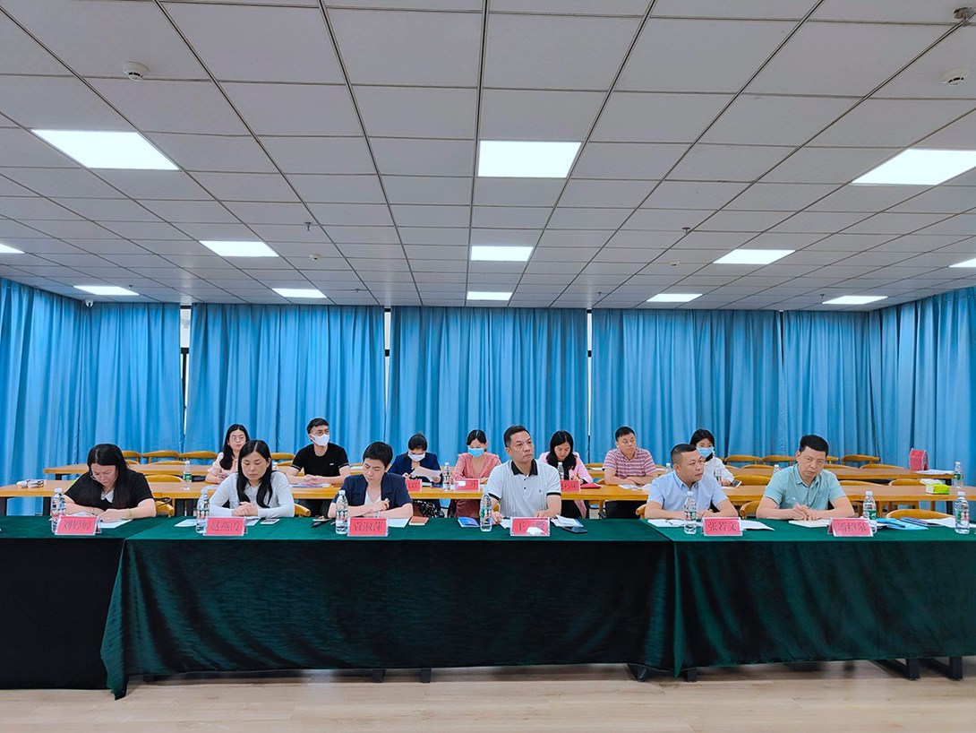 加强校企交流 共谋合作双赢 ——东莞市东城组团到杏耀开展校企合作座谈会